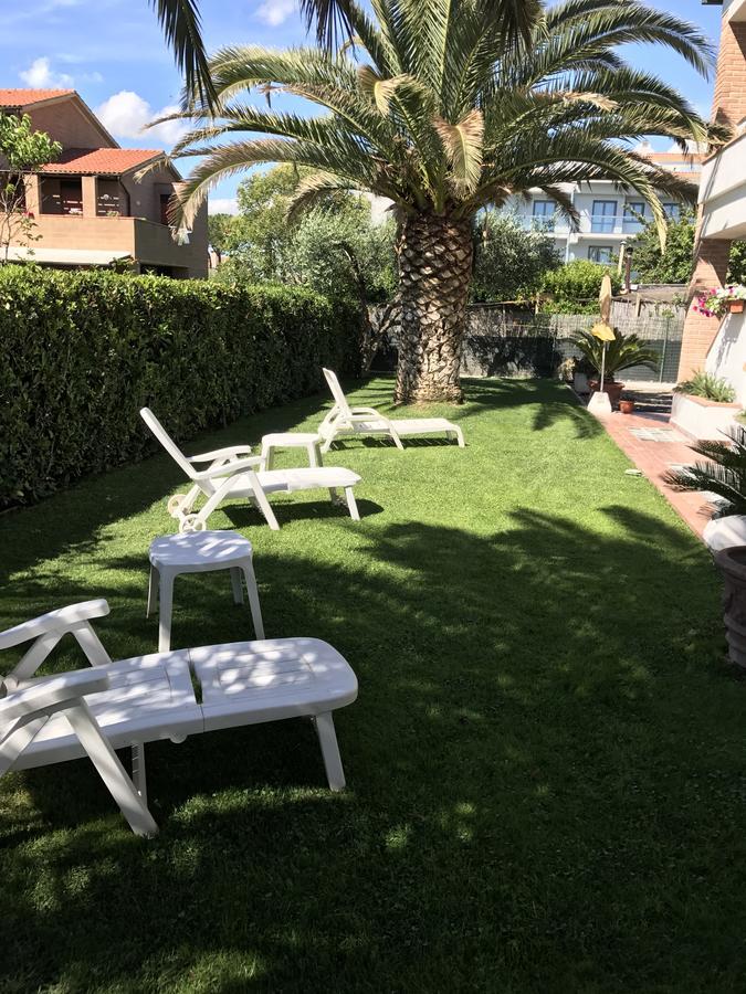 Hotel B&B Rispescia Grosseto Kültér fotó