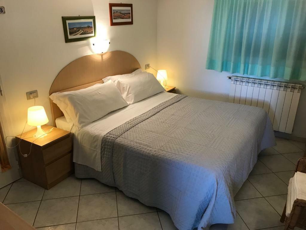 Hotel B&B Rispescia Grosseto Kültér fotó